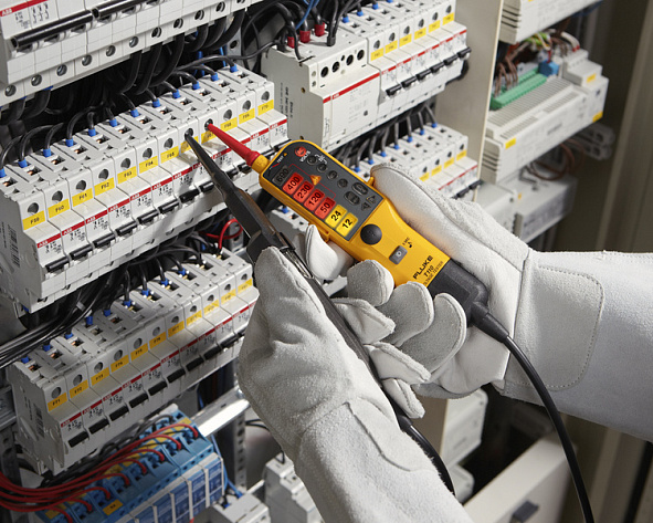 Тестер-пробник FLUKE Т110 