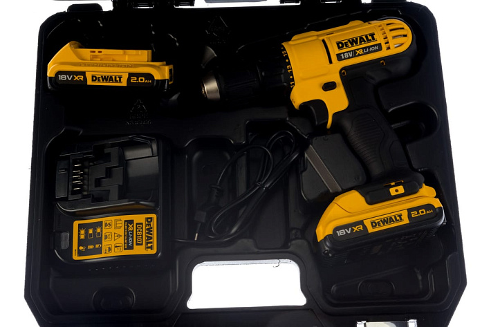 Дрель аккумуляторная DeWalt DCD771D2 (42Нм, 2х2,0Ач, ЗУ, кейс)