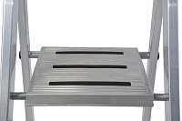 Стремянка  5 ступеней (1,05м) алюминиевая, лоток, крюк, ступени 125мм MONTO Sepuro (гарантия 5 лет)