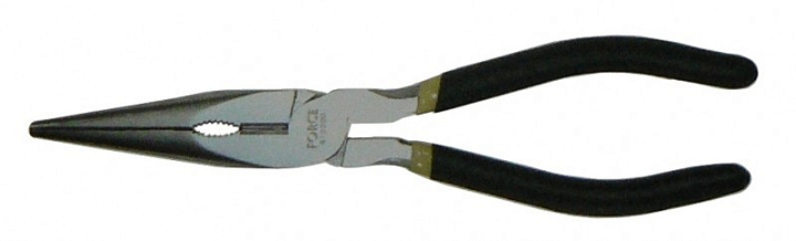 Длинногубцы прямые 200мм FORCE