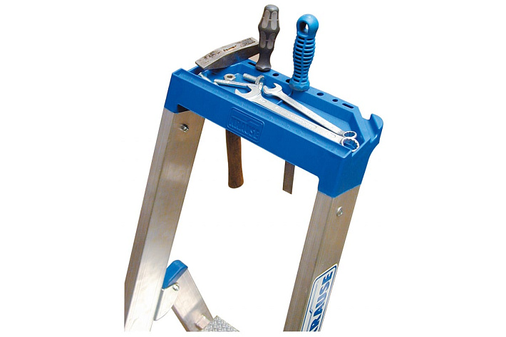 Стремянка  4 ступени (0,95м) алюминиевая, лоток, крюк STABILO (гарантия 10 лет)