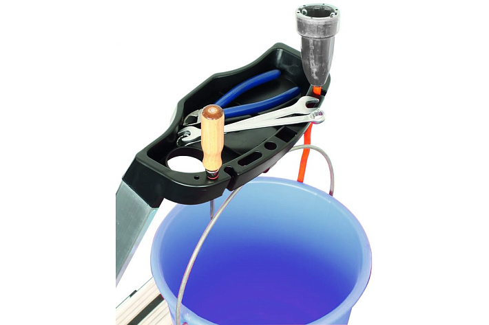 Стремянка  2 ступени (0,40м) алюминиевая, лоток, крюк, ступени 125мм MONTO Sepuro (гарантия 5 лет)